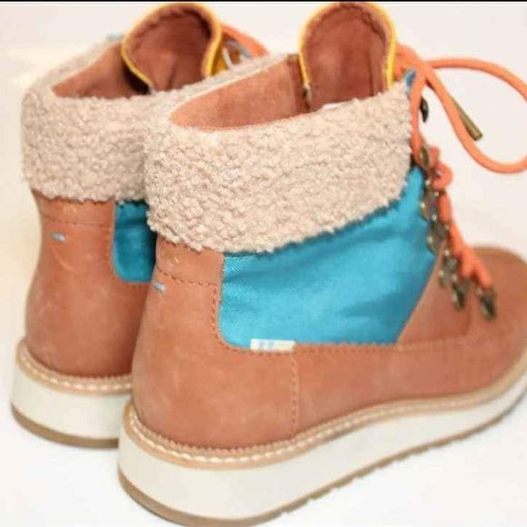 NEW TOMS Mesa NEW Womens Waterproof Hazel Leather Cuffed Ankle Boots Size 6 - Picture 4 of 10